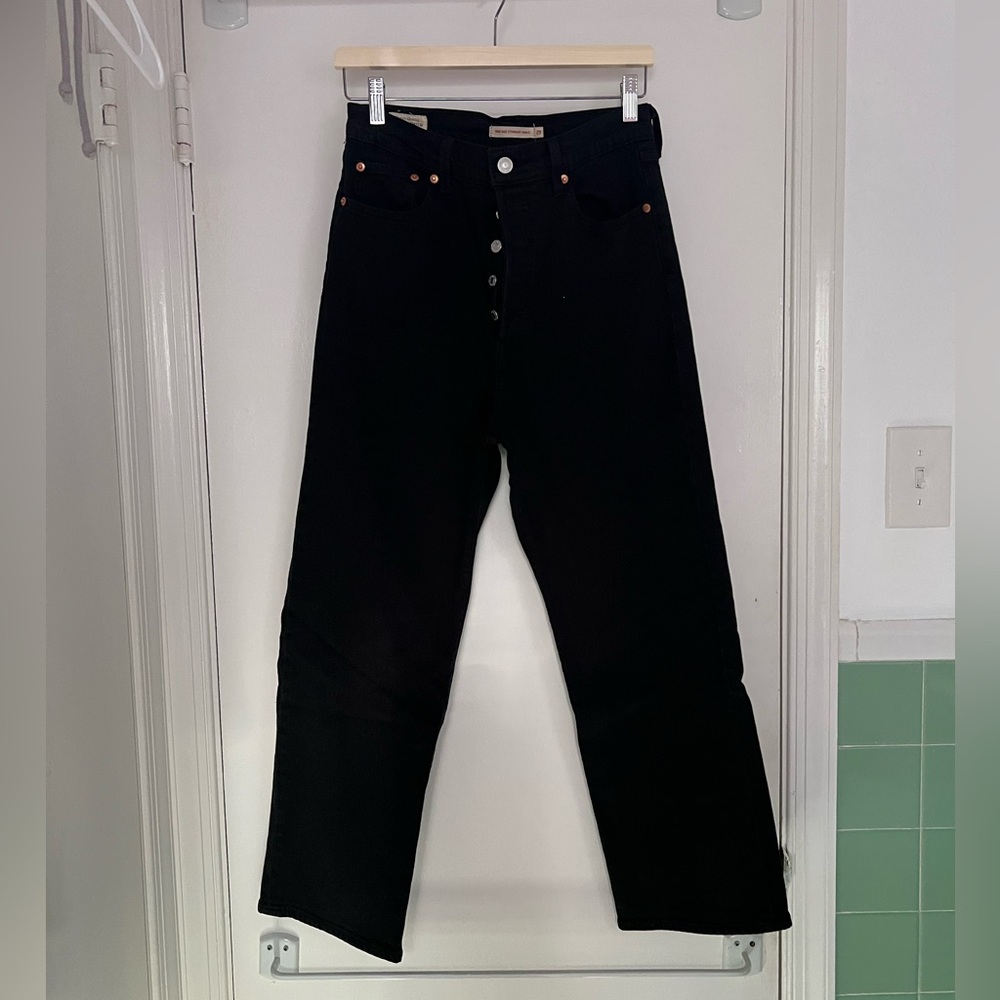 Levi’s Black Ribcage Straight Ankle Jeans